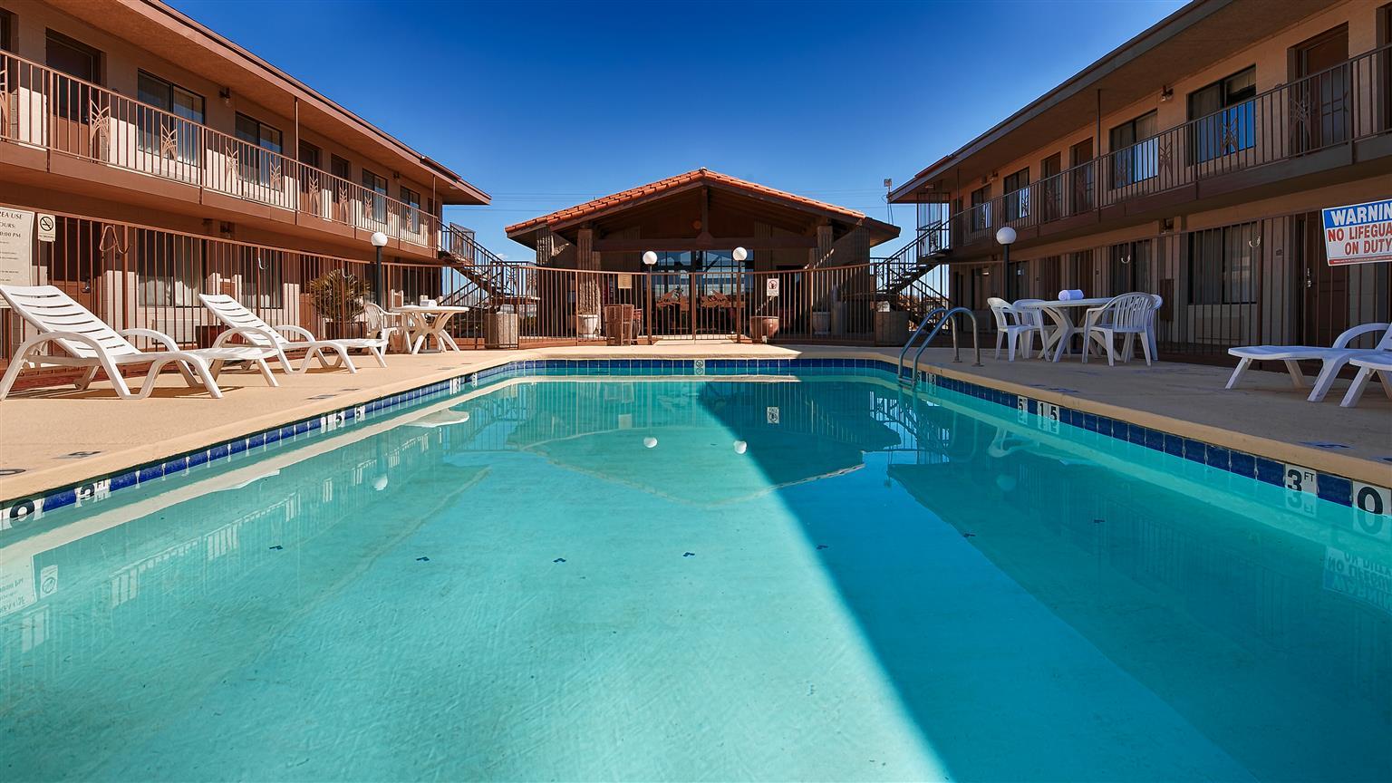 Quality Inn Benson I-10 Exit 304 Экстерьер фото